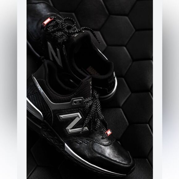 NEW BALANCE X MARVEL BLACK PANTHER X 574 SPORT NIB - Picture 1 of 12